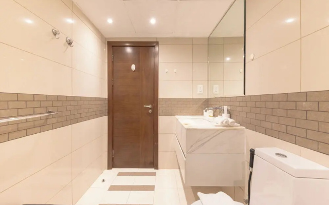 Bright & Cozy Apartment in Dubai Marina