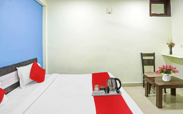 OYO Flagship 88302 Shyam Residency Near Lotus Temple