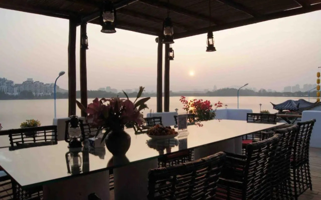 Daily Missing Village Art Yard Country House No. 2 Yard