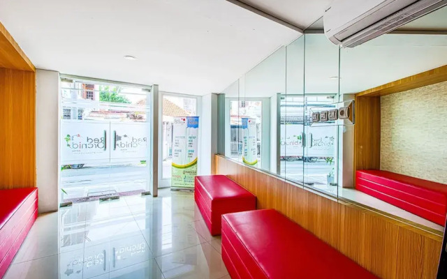 Red Orchid Semarang
