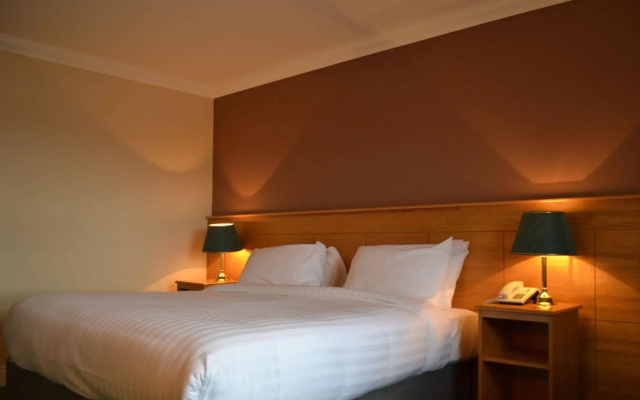 Caisleain Oir Hotel