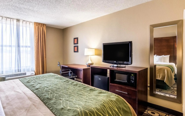 Comfort Inn & Suites