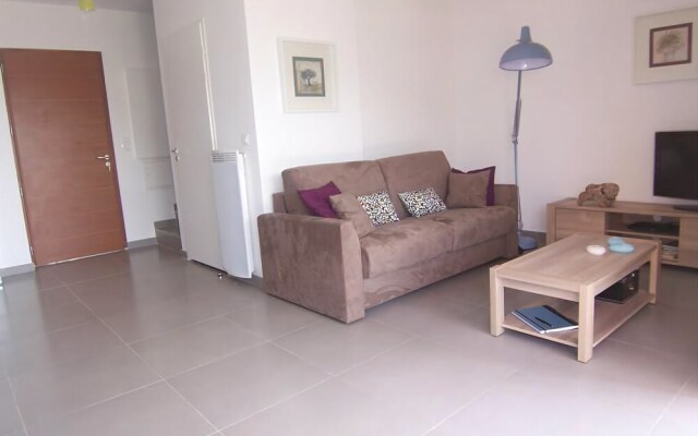 Villa Alma - Classé 3-in Front OF THE SEA