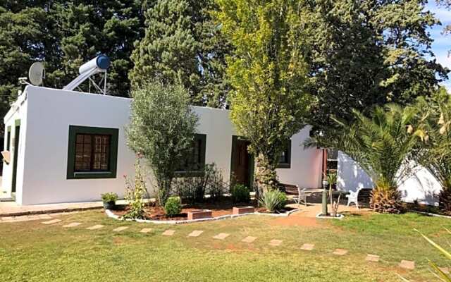 Karoo Ouberg Guest Lodge