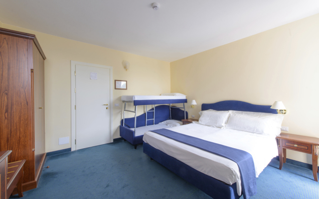 Palace Hotel Domus Mea