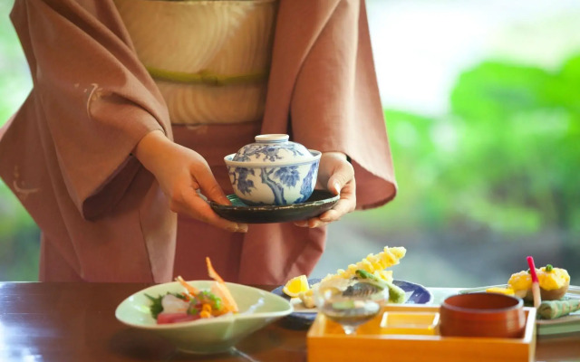 Yufuin Hotel Shuhokan