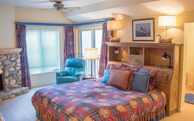 Summit 2807 - 3 Br Condo