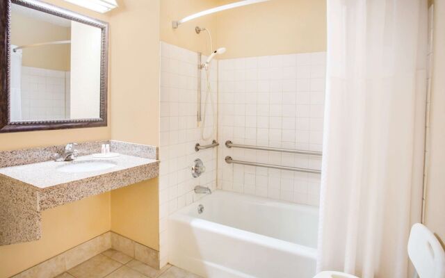 Super 8 Harrisonburg