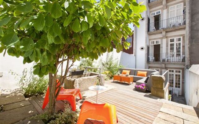 Porto Lounge Hostel & Guesthouse