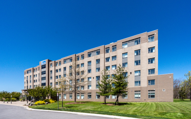 Residence & Conference Centre - Niagara-on-the-Lake