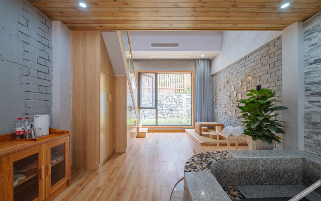 Floral Hotel·Yunshang Hot Spring Hotel