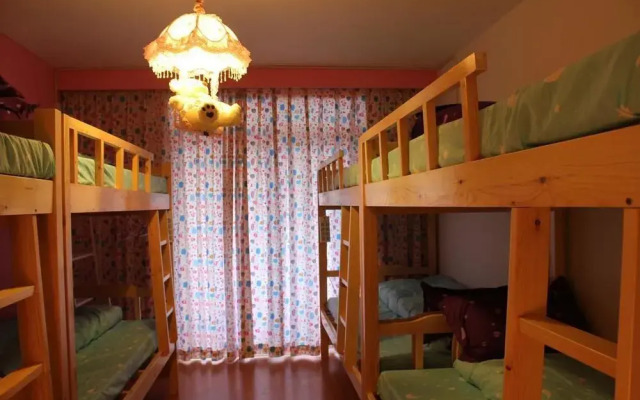 Chengdu Yuesijia Youth Apartment