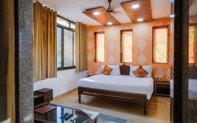 Rudraksh Inn