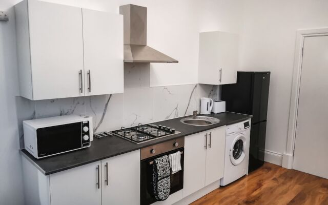 SH Apartments - Dixon Street