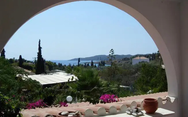 Atlantis Hotel