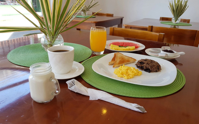 Park View - Airport & City Hotel