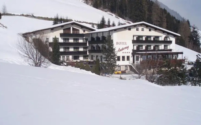 Hotel Antony