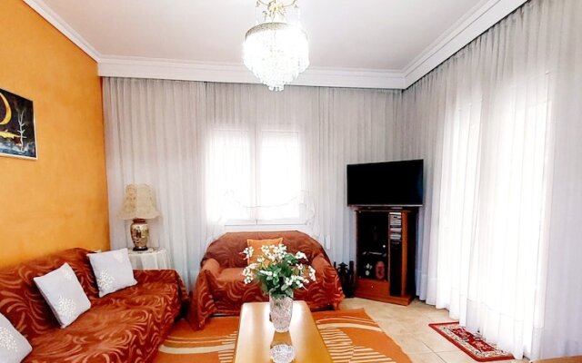 "Home Sweet Home" 3Bedrooms Premium Big House Thessaloniki 110m PLAYROOM-FREE INDOOR PARKING