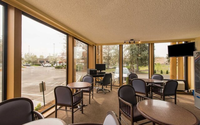 Rodeway Inn & Suites Portland - Jantzen Beach