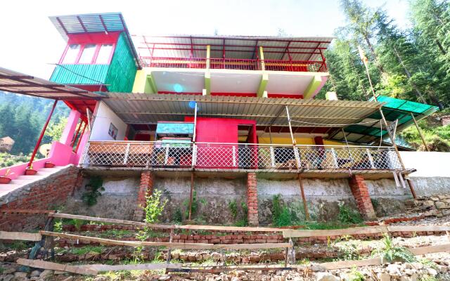 OYO 40149 Hotel Divine Point