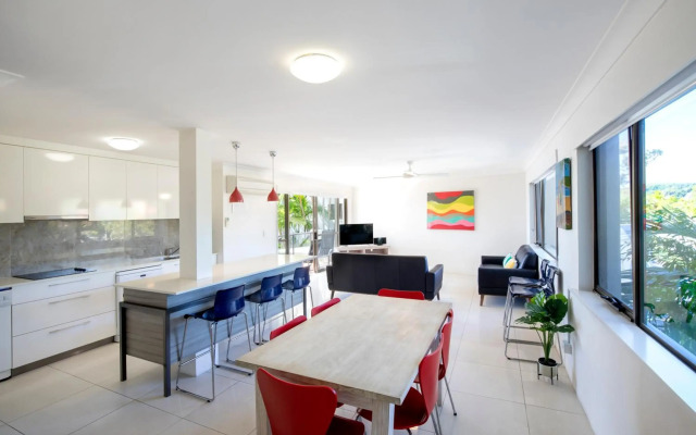 Noosa Shores Resort