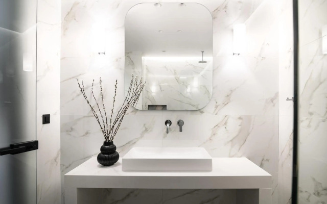 Elegance Luxury Executive Suites - Adults Only