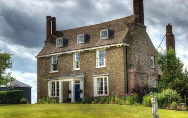 Goss Hall Bed & Breakfast