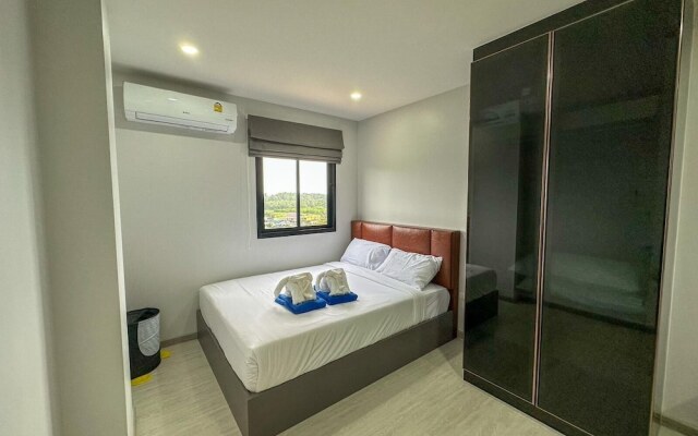 Great hill Phuket B702