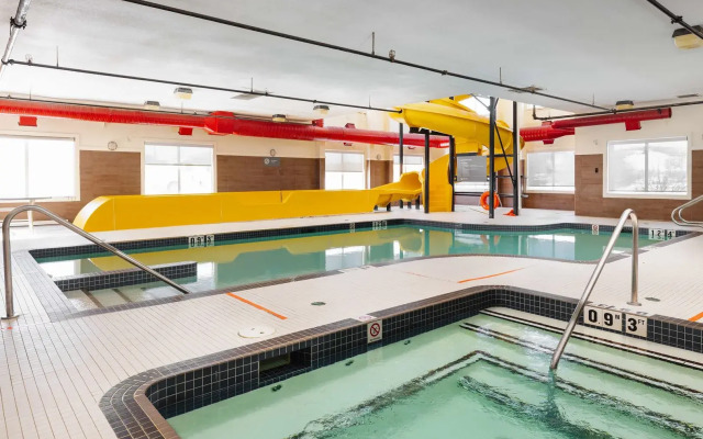 Home Inn and Suites Lloydminster