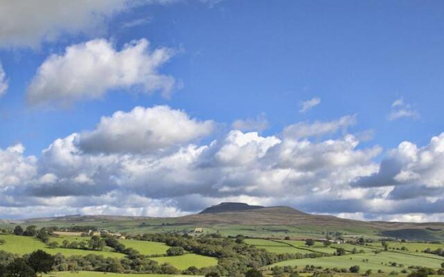 Halsteads Barn B&B