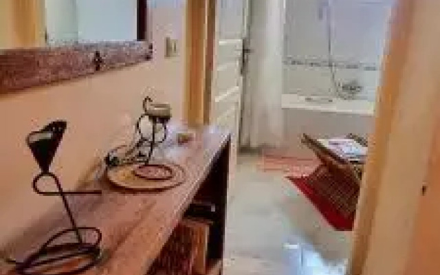 Sarra Hotel