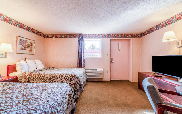 Days Inn by Wyndham Mountain View