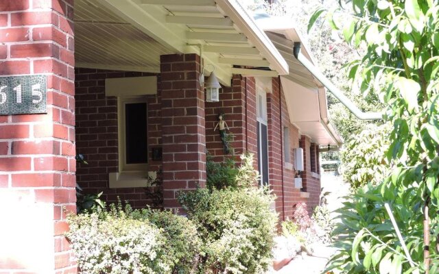 Albury Bed and Breakfast