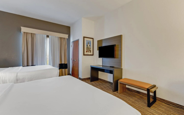 Comfort Suites Murfreesboro