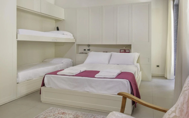 Beautiful Studio Flat With Balcony in Front of Arena