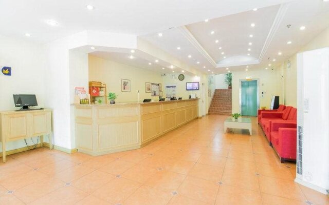 Home Inn Rizhao Railway Station