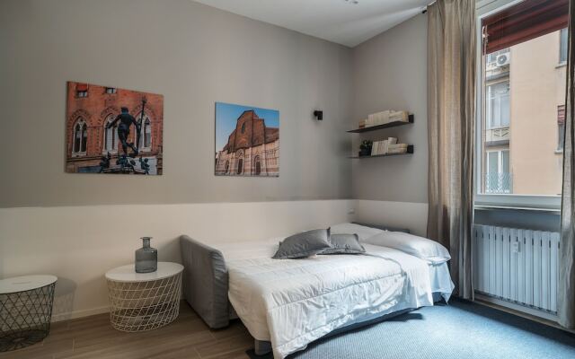 San Petronio Central Studio