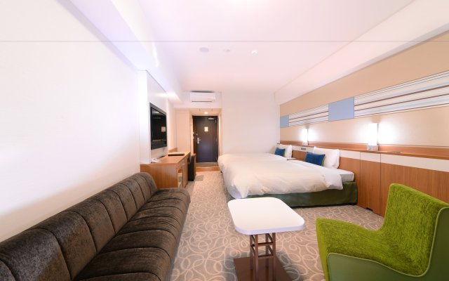 Vessel Hotel Campana Okinawa