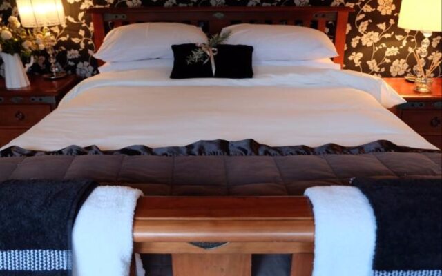 Mount Maude Country Lodge