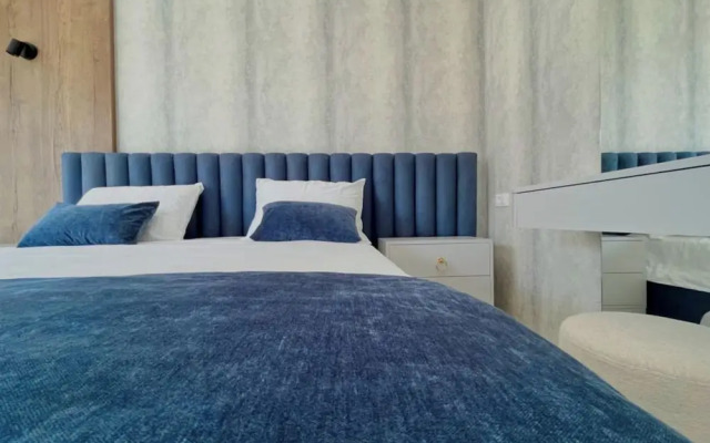 Zados Luxury Residence