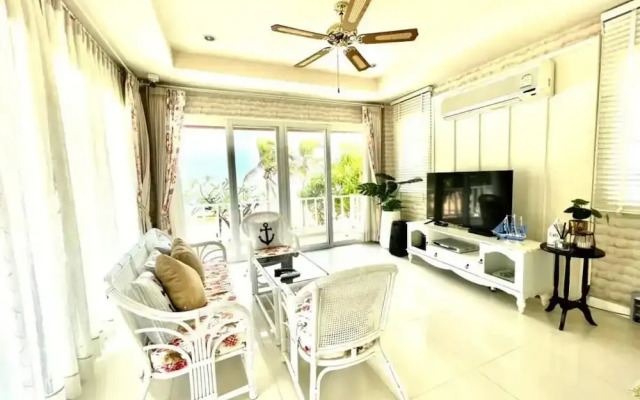 RIM Chaam By RoomQuest