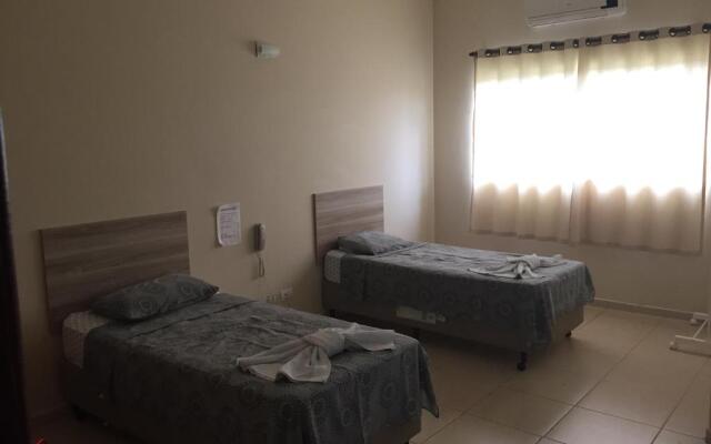 Hotel Pousada Braúna