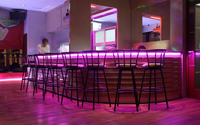 Antoni Hotel