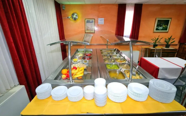 Hotel Podostrog