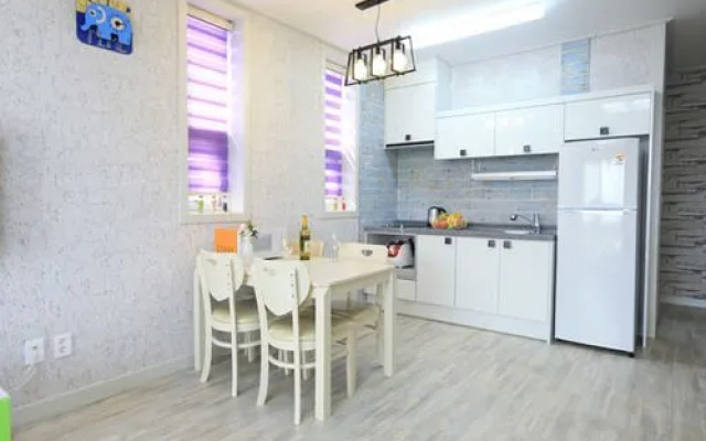 Buan Mohang Crystal Pension