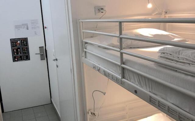 QUO Milano - Hostel