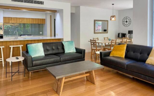 Maggies Beachfront Apt. 9