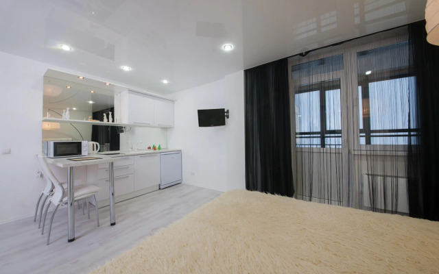 Апартаменты на улице Авиаторов 38