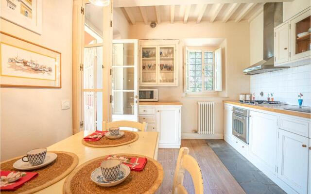 Stunning Home in Impruneta With 3 Bedrooms and Wifi