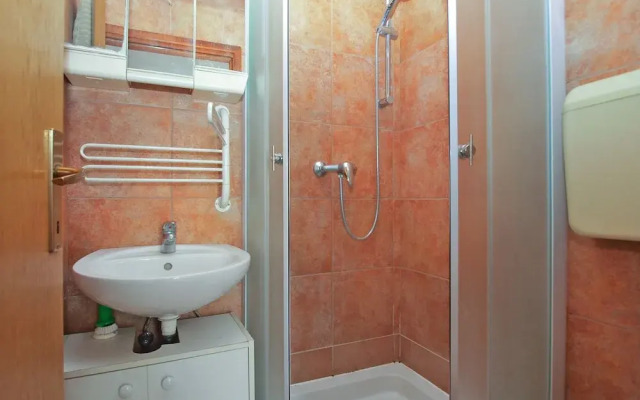 Apartment 1571